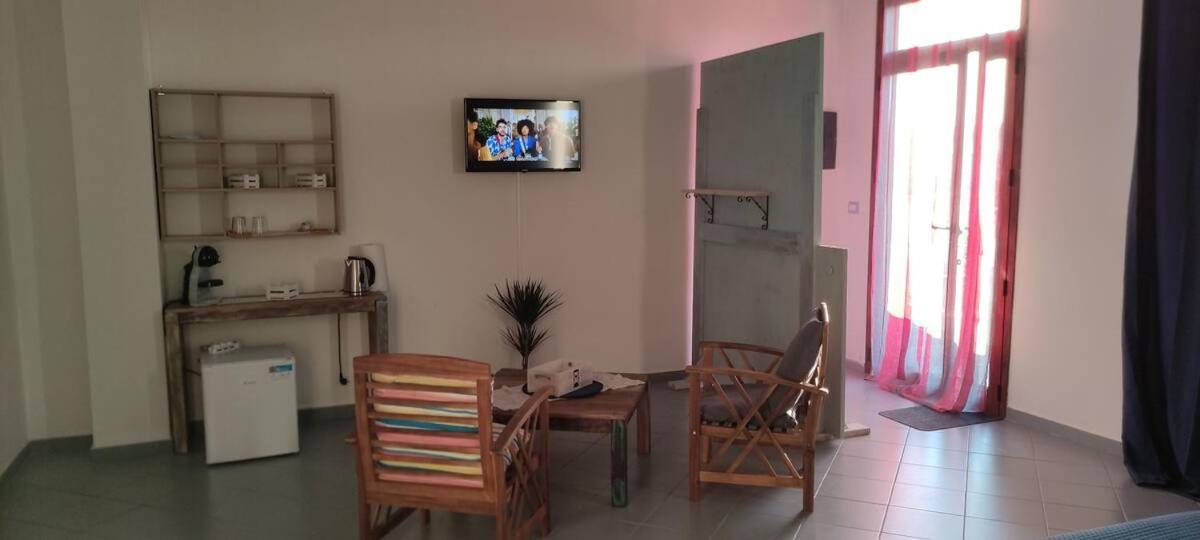 Su Marineri Bed & Breakfast Cabras Exterior photo